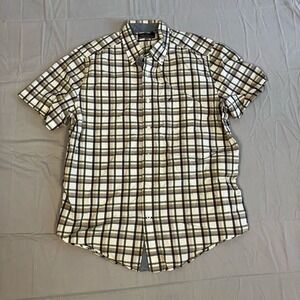 Nautica Shirt Mens Medium Beige Plaid Pleated Logo Button Down Everyday Wear